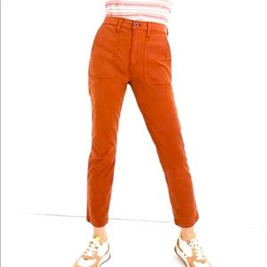 Madewell stovepipe fatigue pants in rusty torch sz 28